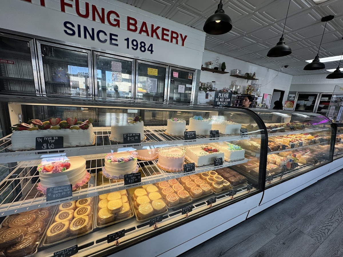 Mey Fung Bakery